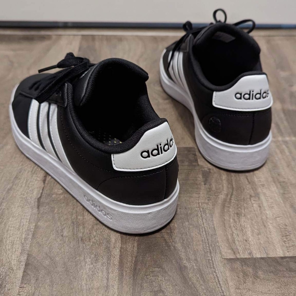 Adidas Men's Grand Court 2.0 Cloudfoam Comfort Sneaker - White/Black/White